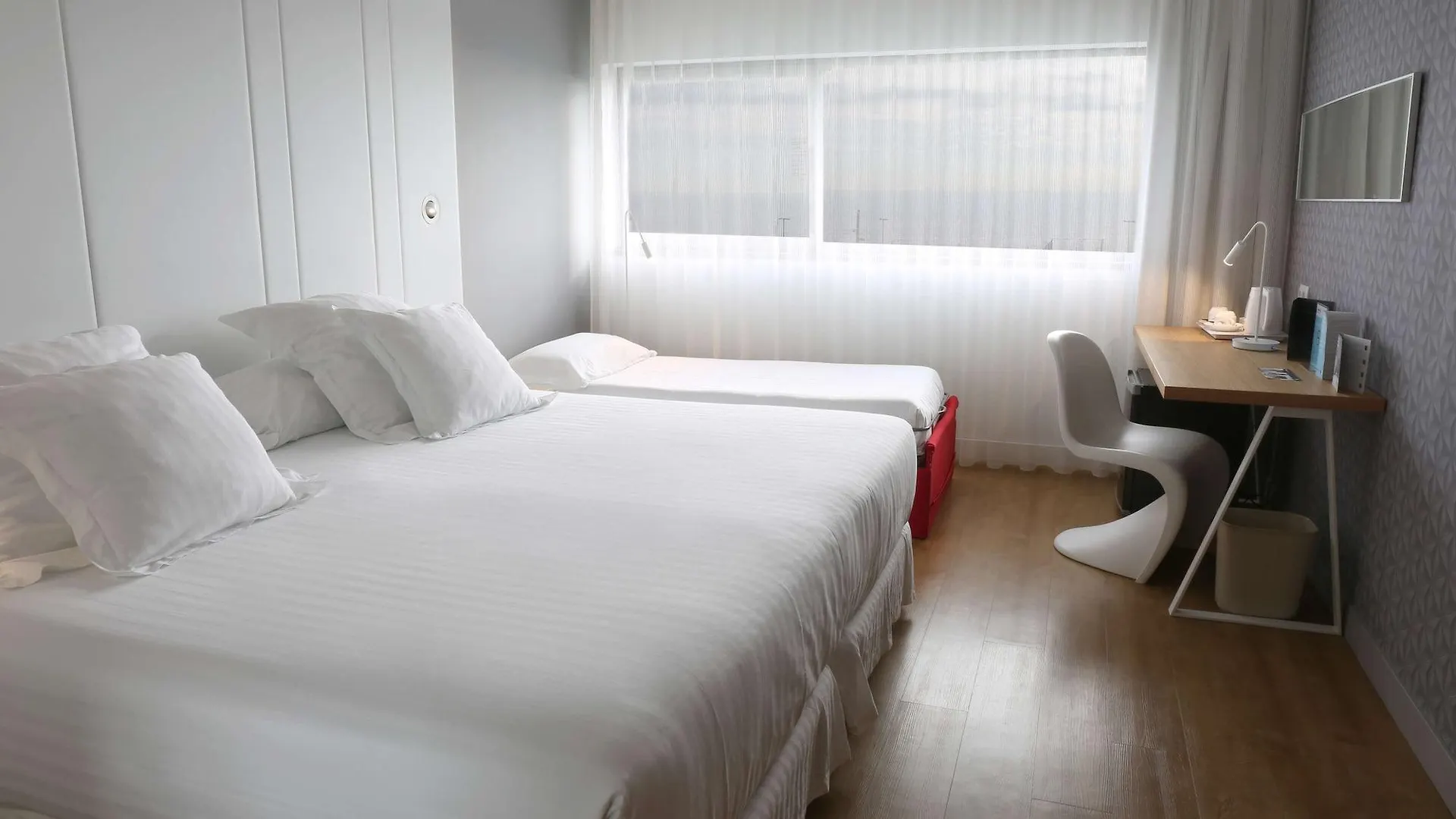 Occidental Atenea Mar - Adults Only Barcelona Hotel