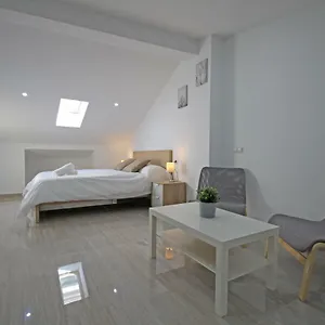 Apartamento Esparteros 6, Estudios Málaga