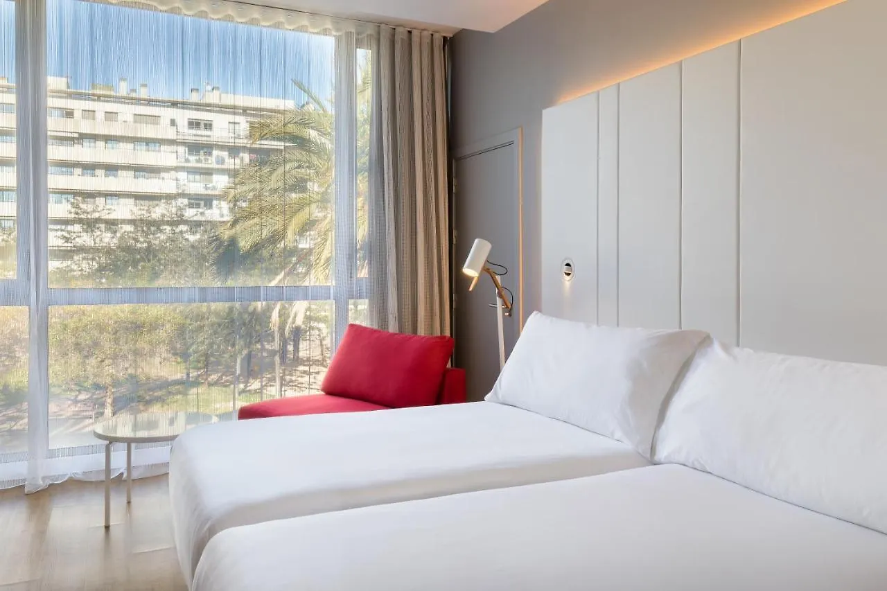 Отель Occidental Atenea Mar - Adults Only Барселона
