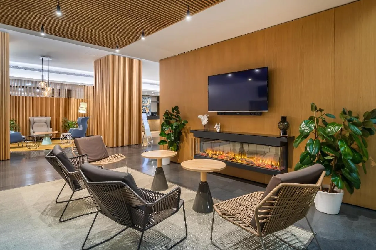 Occidental Atenea Mar - Adults Only Barcelona 4*,